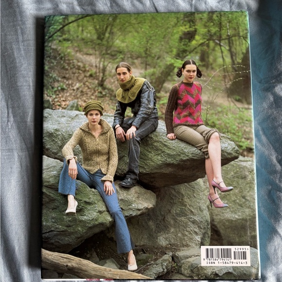 Loop-d-loop book - Picture 2 of 2